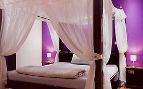 Romantisches Cottage In Gruendau - Historisches Ferienhaus Mit Privatem Check-In